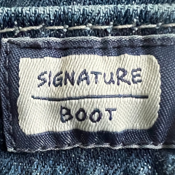 Miss Me Women's Rhinestone Signature Boot Jeans Size 28 - Picture 11 of 12